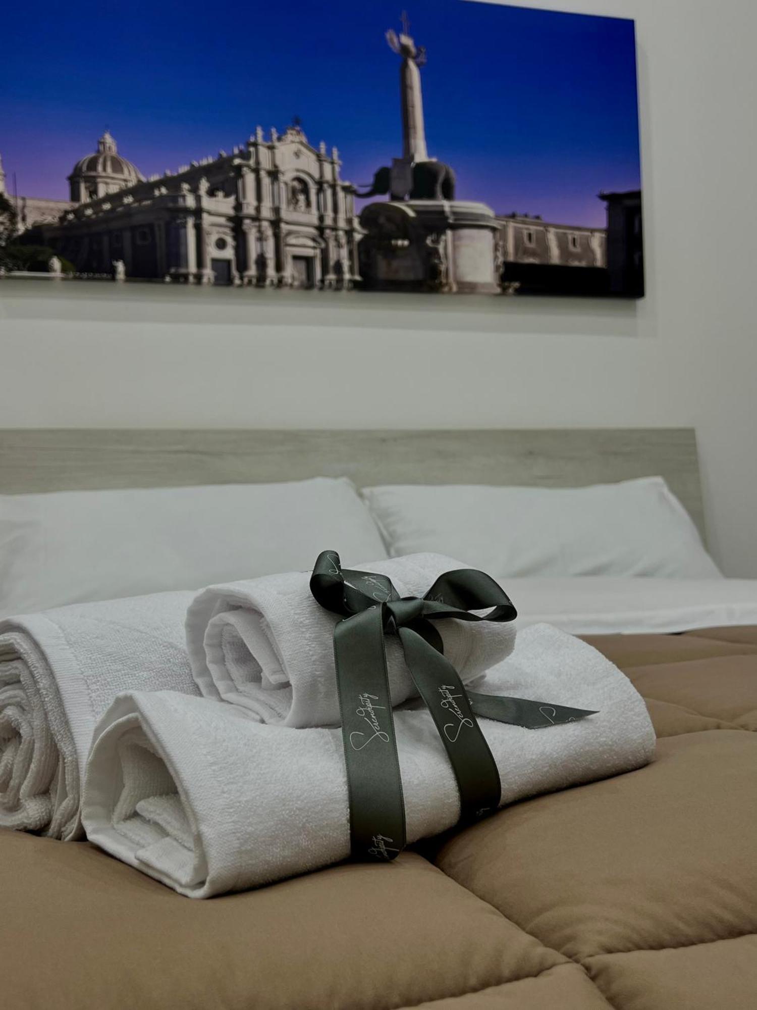קטאניה Amira Guest House מראה חיצוני תמונה